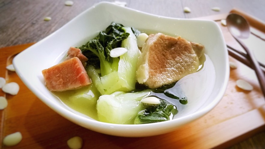 奶白菜瘦肉杏仁汤