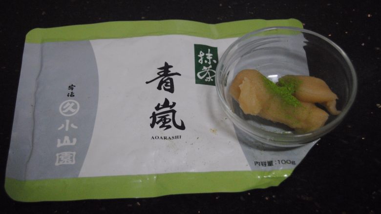 多重口味豆沙裱花蛋糕,白豆沙加入抹茶粉进行调色