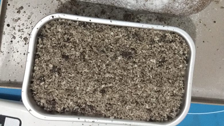 法式巧克力布里欧修,然后烤箱二次发酵30分钟左右,撒上酥粒