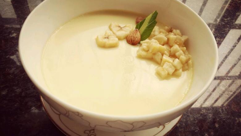 无糖牛奶蒸蛋,叮~出锅啦