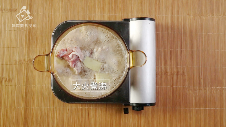 清热解毒去燥火,夏季消暑煲汤必备,大火煮沸