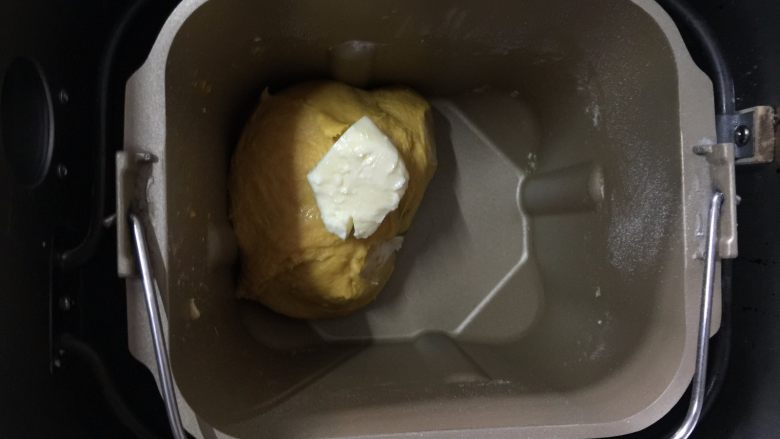 南瓜汉堡包,程序结束后加入软化的黄油,再运行一个IMIX程序