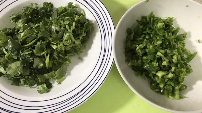 肉夹馍(居家版),切细备用