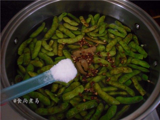 五香滋味黄豆夹,加上适量盐