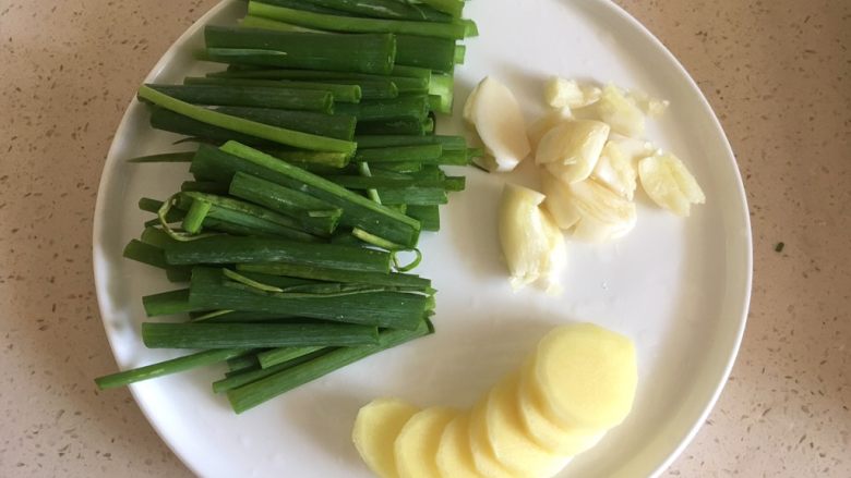 油泼辣子(辣椒油),准备好的食材