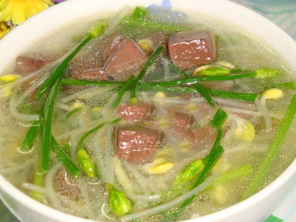 韭菜豆芽猪红汤