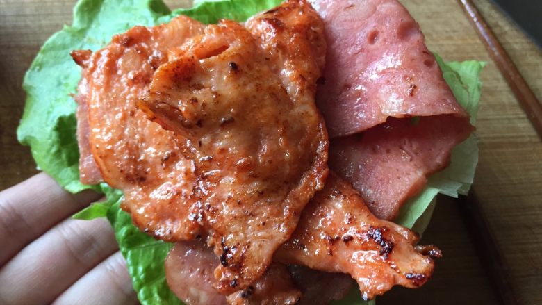 芝士培根汉堡,完胜KFC ,还有里脊肉;