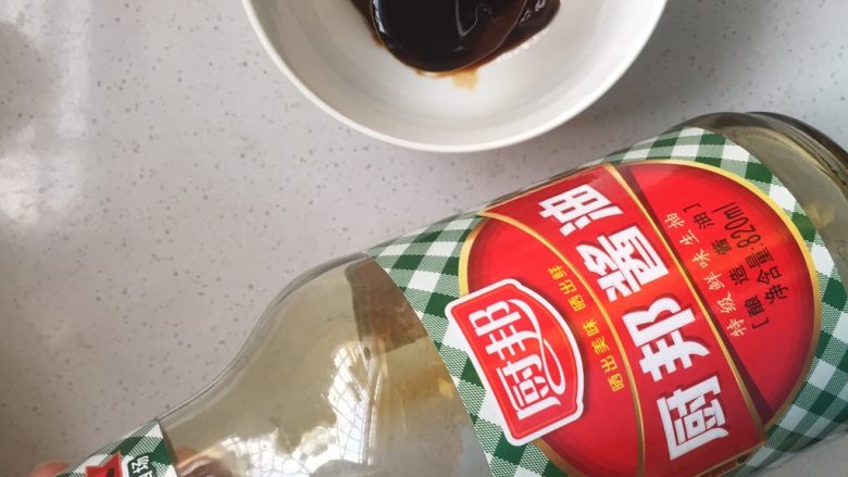 超级下饭的豆角焖饭,爱吃面食的北方人不容错过,<a style='color:red;display:inline-block;' href='/shicai/ 692'>酱油</a>一勺