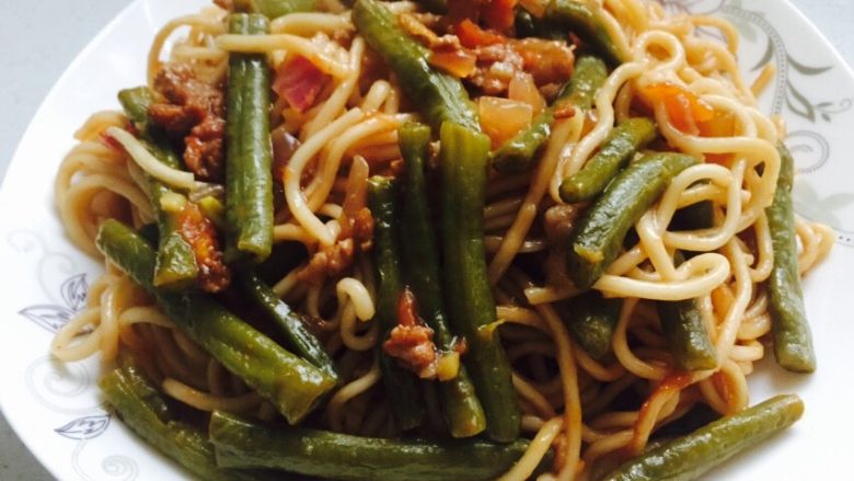 超级下饭的豆角焖饭，爱吃面食的北方人不容错过