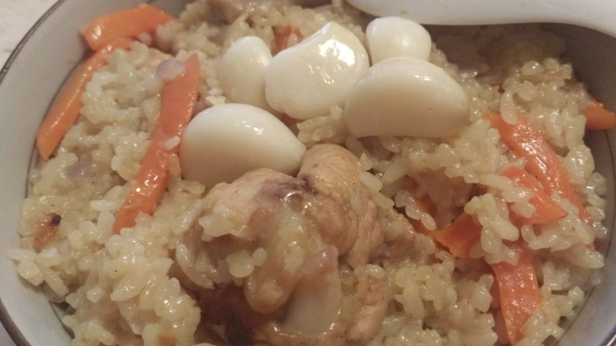 鸡肉抓饭