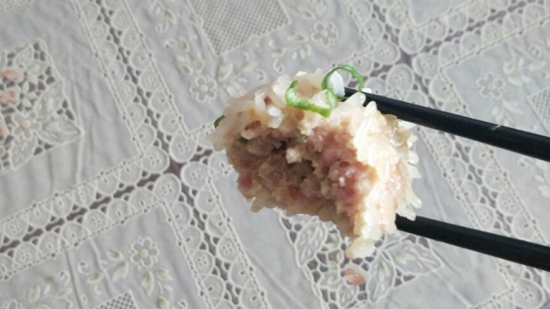 珍珠丸子,赶快迫不及待的尝尝哦!