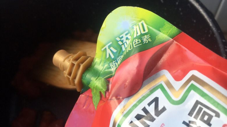 腊香茄汁蛋炒饭,可以再加一勺番茄酱增味