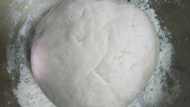 青椒肉丝夹馍,正常加酵母水揉面,