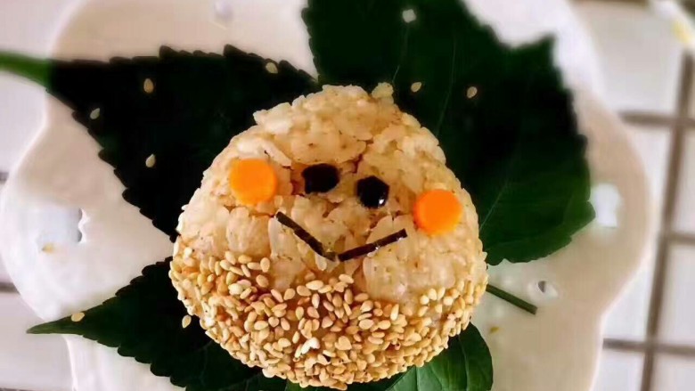 栗子饭团便当