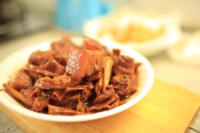 干笋烧肉,收汁出锅!