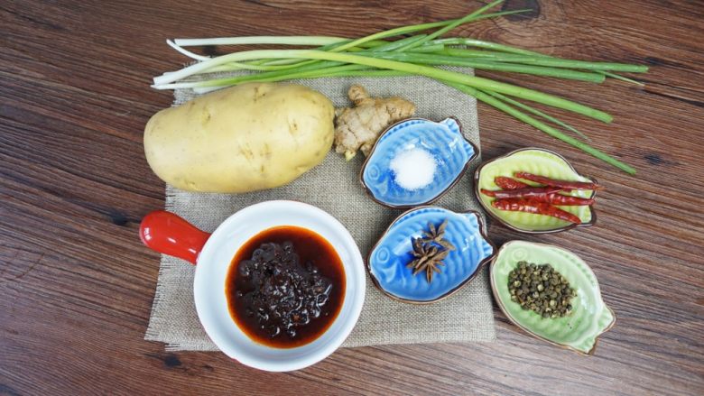 干锅土豆,这是所有的食材,先合张影!