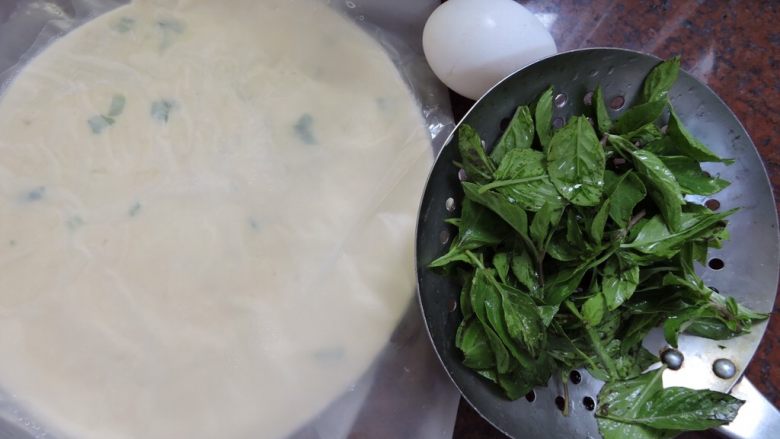 九层塔蛋饼,食材