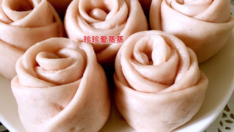 粉色玫瑰花馒头,粉色的玫瑰花馒头就做好咯!