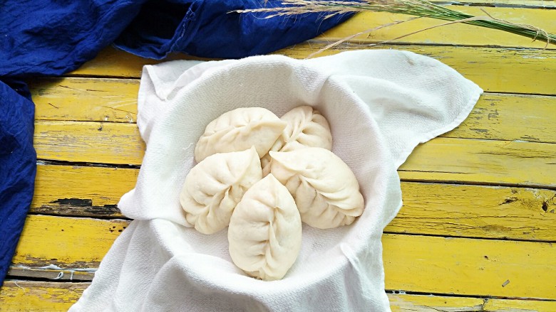 四季豆肉包子,最爱吃肉包子了!