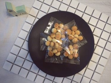 奶香旺仔小馒头,吃不完的可以用袋子装好,密封起来,防止受潮。