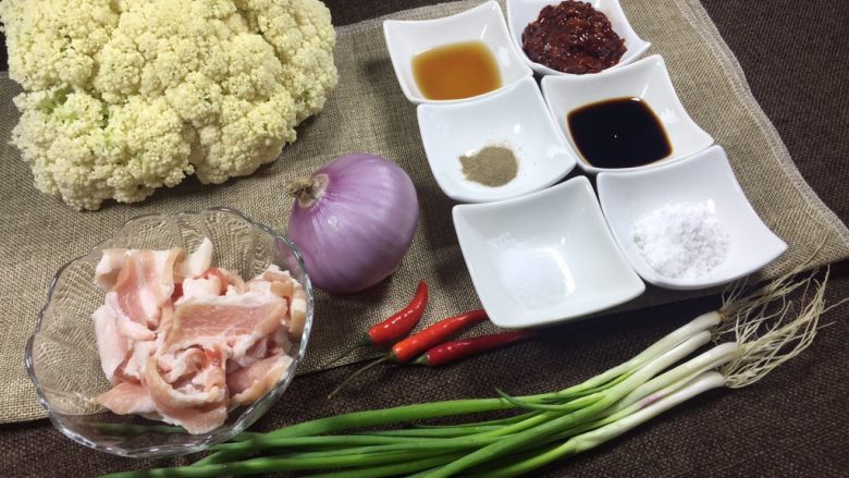 干锅菜花,来看一下全部食材,合张影!