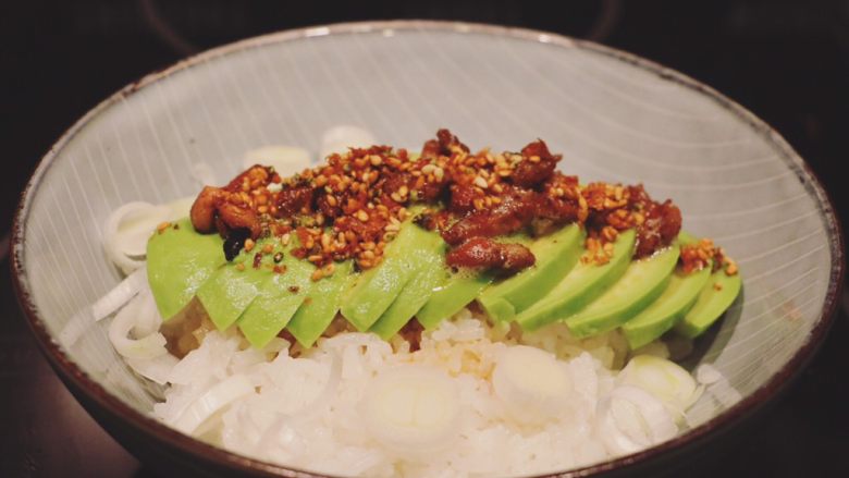 日系鹅肝牛油果🥑拌饭