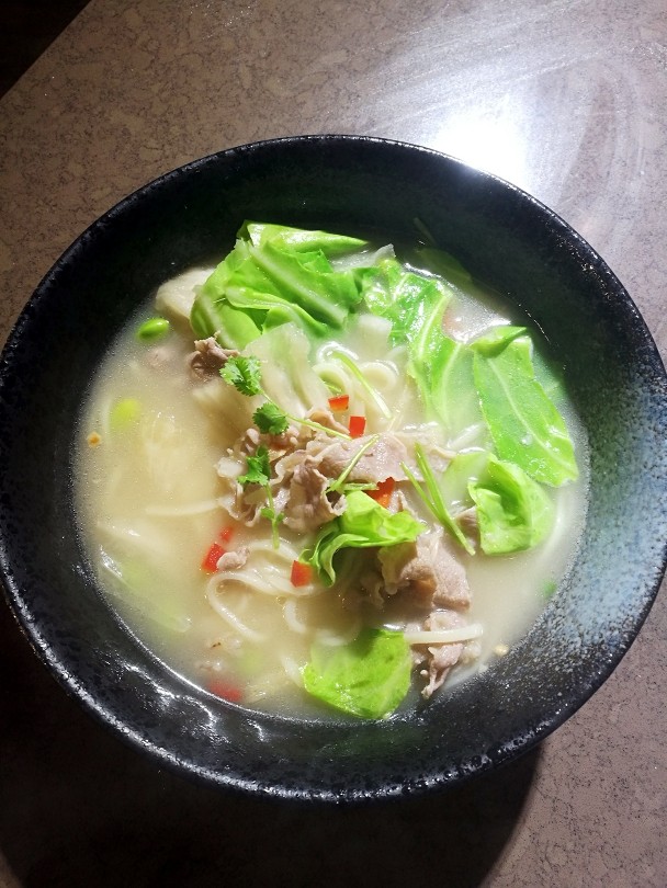 泡菜肥牛拉面,儿童食用增进食欲,促消化棒棒哒