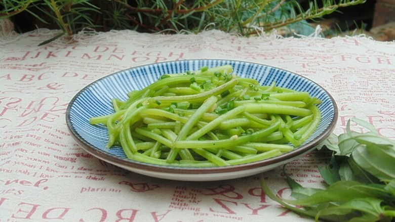 清炒红薯茎