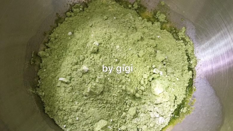 抹茶歌劇院蛋糕Matcha Opera Cake,制作抹茶杏仁蛋糕:烤箱預熱190度 <a style='color:red;display:inline-block;' href='/shicai/ 113461'>杏仁粉</a>、糖霜、低筋麵粉、抹茶粉混合 雞蛋(全蛋)打散 加入所有粉