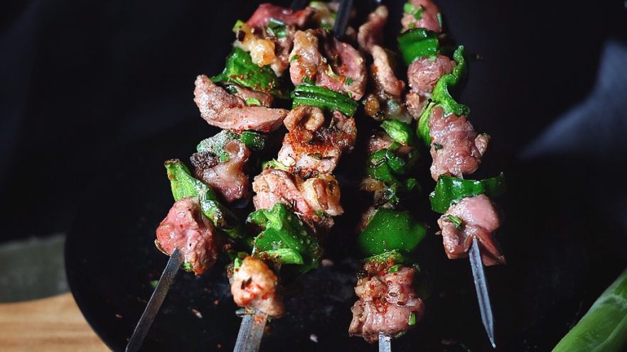 超好吃的烤肉配方 青椒烤羊肉/小羊排