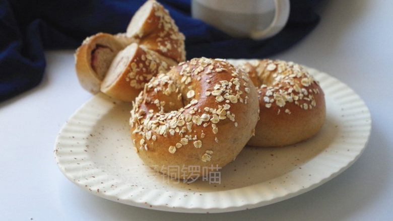 黑麦培根贝果