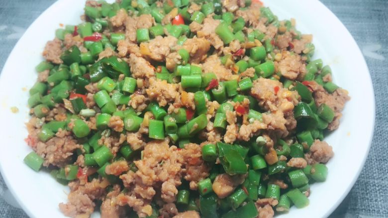 肉末豇豆,肉末豇豆就完成啦