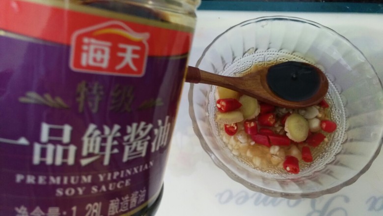 锡纸花甲粉,一勺酱油