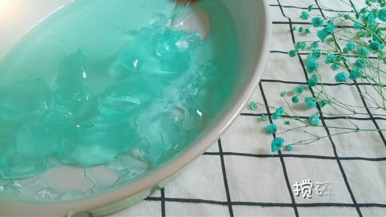 两款夏日饮品,搅碎它!