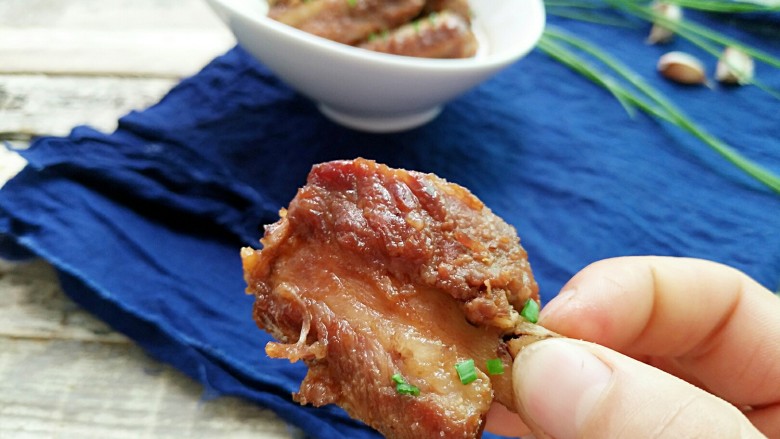 蜜汁排骨,有味儿有劲儿!