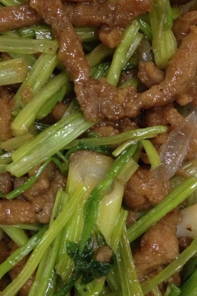 芹菜牛肉丝