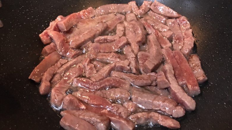 超满足便当(13),牛肉也开始变色