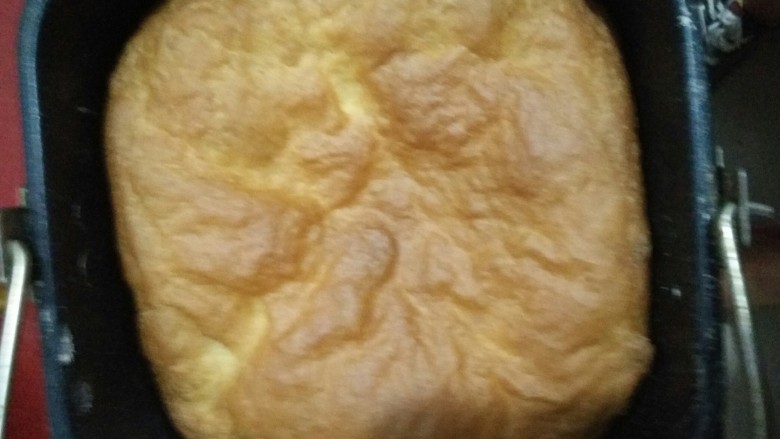 面包机做面包🍞(炒鸡简单的用料),制作好的面包!