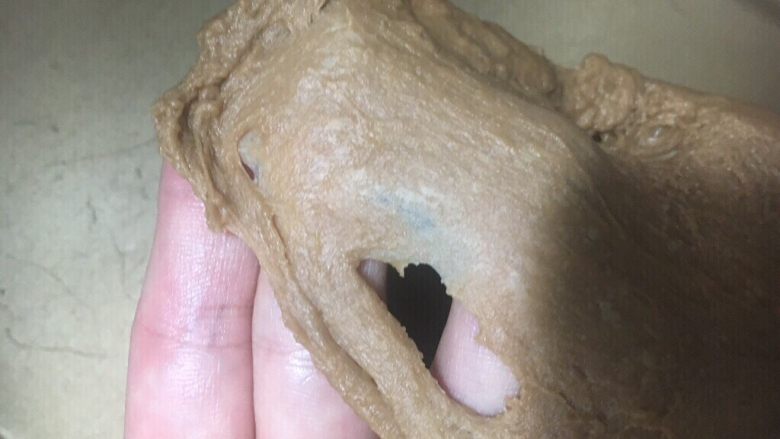 全麦山丘曼陀罗,不追求全麦面粉出手膜,有韧性破洞边缘光滑即可