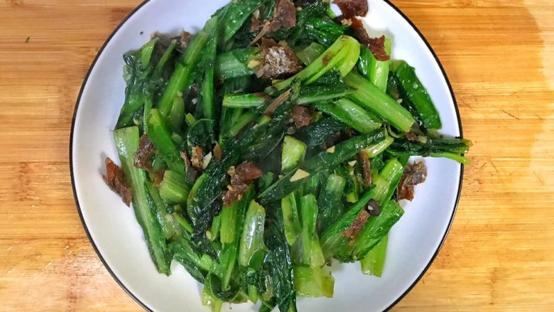 超满足便当(14),翻炒均匀 即可出锅 香喷喷