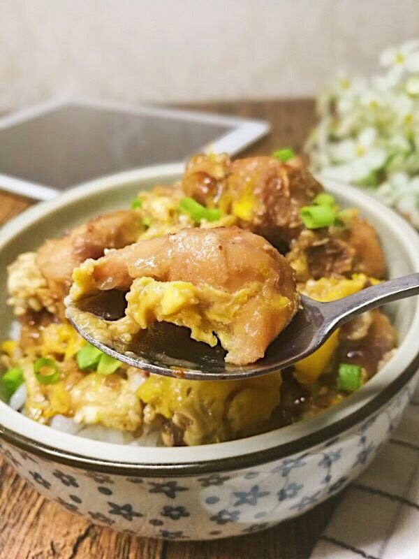 中式版快手亲子丼,对于一个减肥的人来说,有肉吃真是太幸福啦。