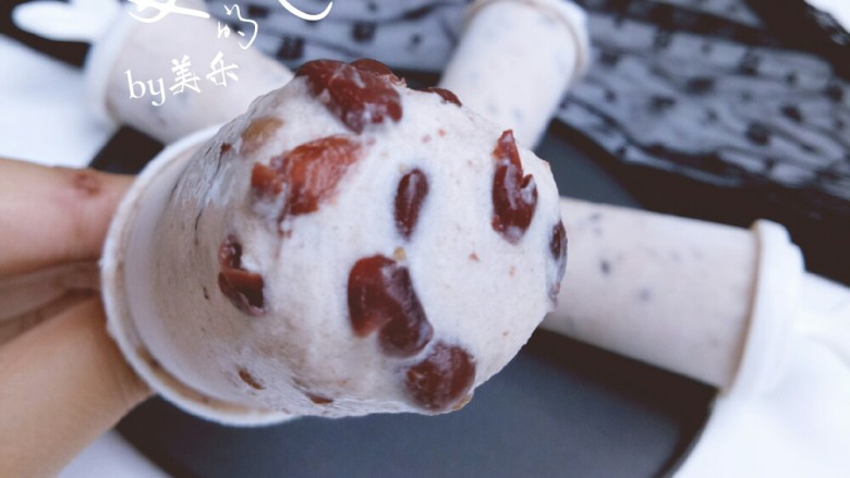 蜜豆雪糕,大粒的红豆,口感一级棒