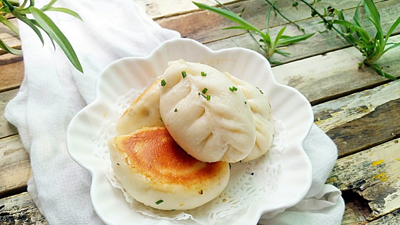有情菜肉煎包