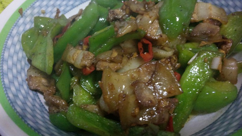青椒炒肉