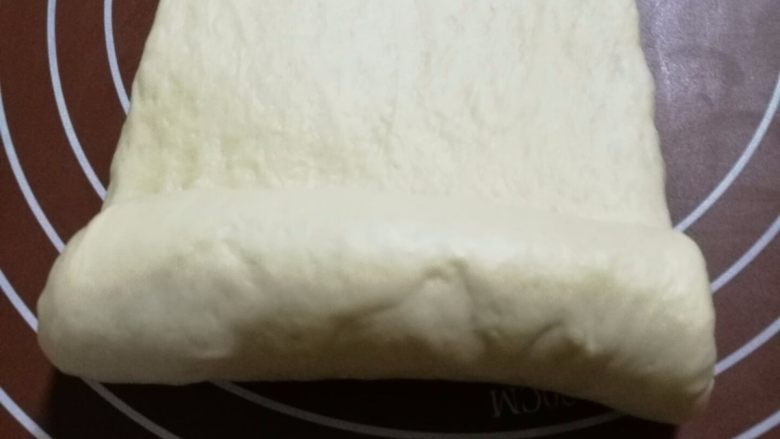 17小时中种软吐司,由下网上卷起来