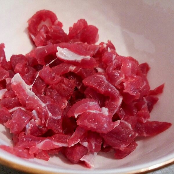 重庆小面,<a style='color:red;display:inline-block;' href='/shicai/ 216'>牛肉</a>切条,