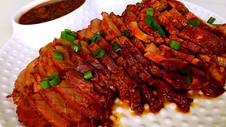 蜜汁烤肉,再来一张图片,看着是不是很有食欲呢?