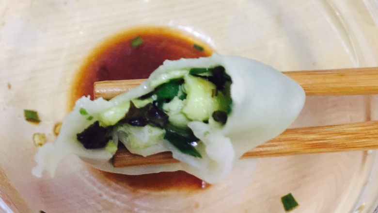 韭菜鸡蛋饺子,味道真好，虽然素也好吃。