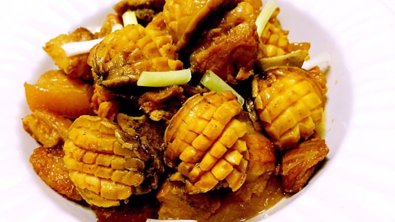 小鲍鱼焖五花肉