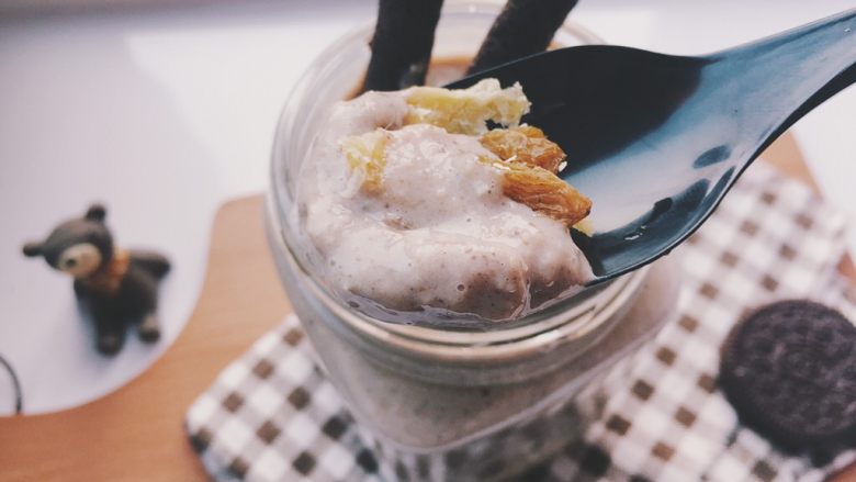 奥利奥香蕉燕麦粥,然后开吃